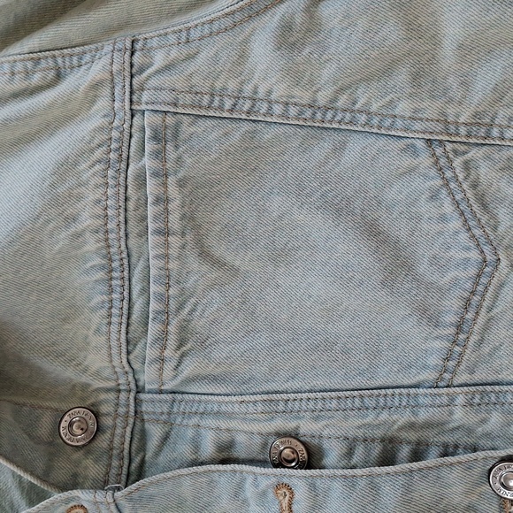 Zara Denim Jacket - Picture 6 of 8